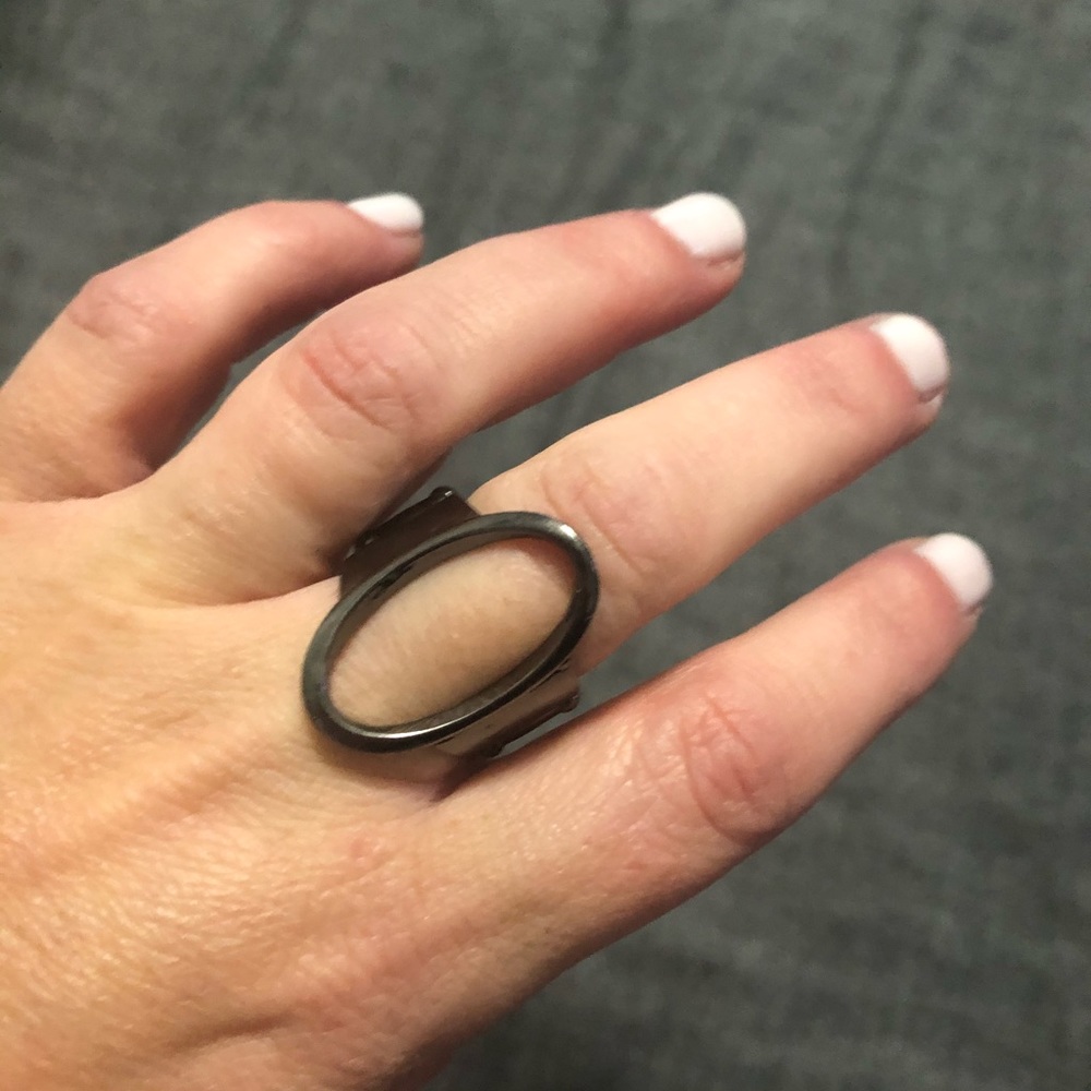 Ring
